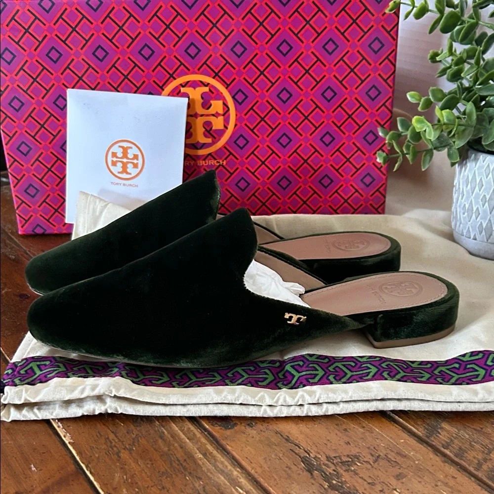 Tory Burch Carlotta Slide Velvet Dark Green Mules